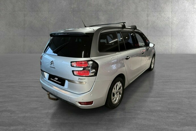 citroen-c4-picasso-diesel-2015-big-6