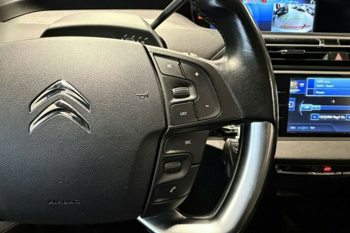 citroen-c4-picasso-diesel-2015-big-22