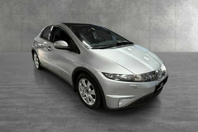 honda-civic-bensin-2007-big-7