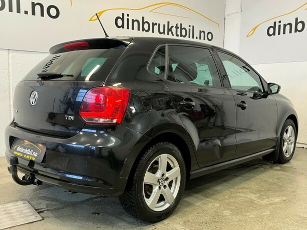 volkswagen-polo-diesel-2011-big-2