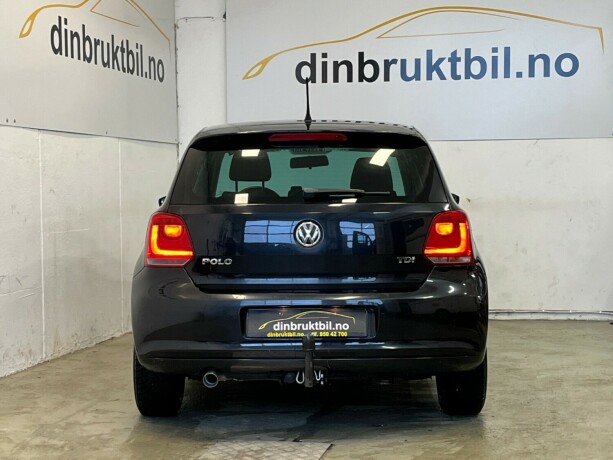 volkswagen-polo-diesel-2011-big-3