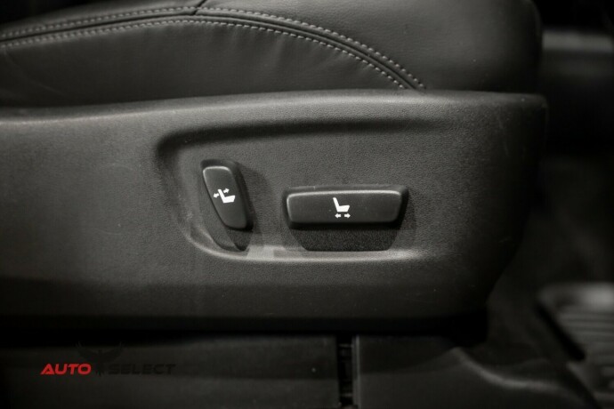 toyota-land-cruiser-diesel-2022-big-20