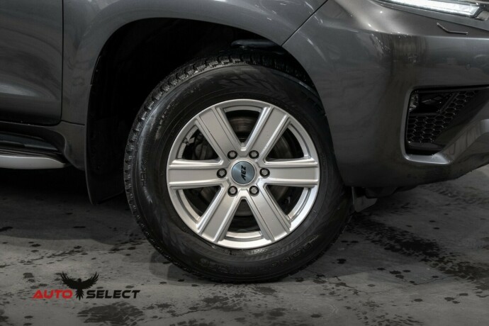 toyota-land-cruiser-diesel-2022-big-2