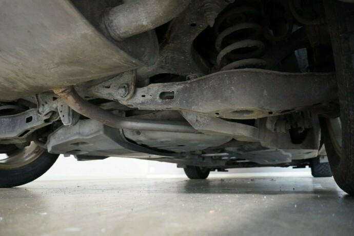 toyota-c-hr-elektrisitetbensin-2018-big-16