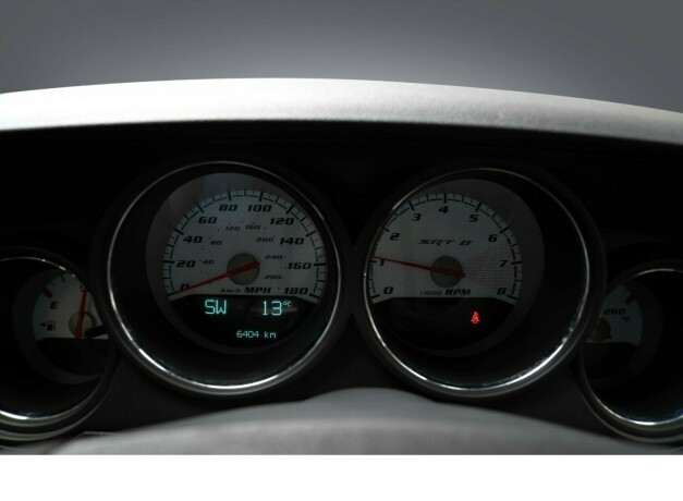 dodge-challenger-bensin-2009-big-16