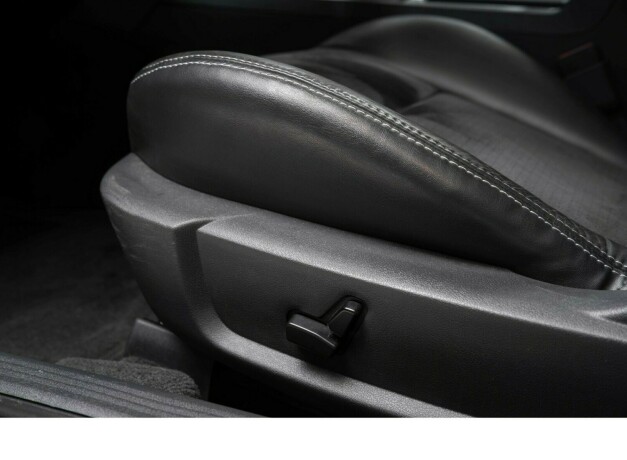 dodge-challenger-bensin-2009-big-24