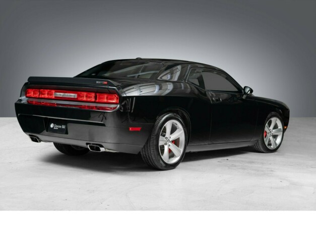 dodge-challenger-bensin-2009-big-12