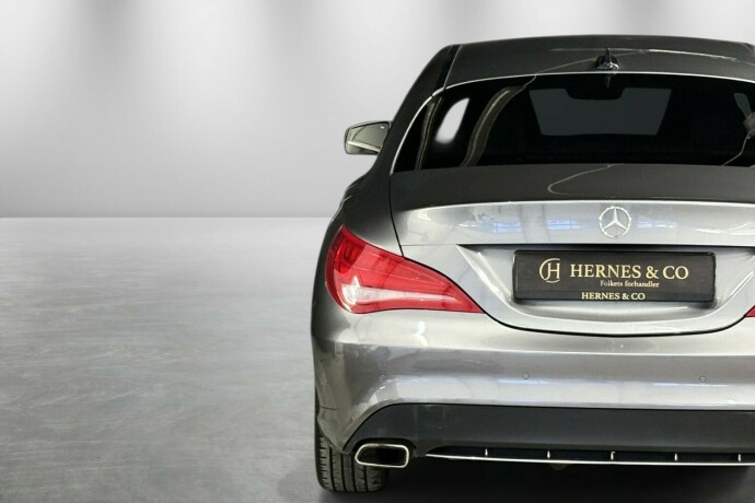 mercedes-benz-cla-bensin-2014-big-10