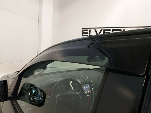 isuzu-d-max-diesel-2019-big-25