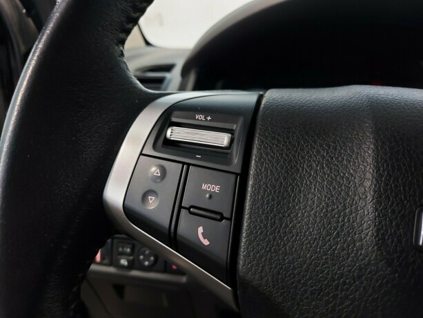 isuzu-d-max-diesel-2019-big-27