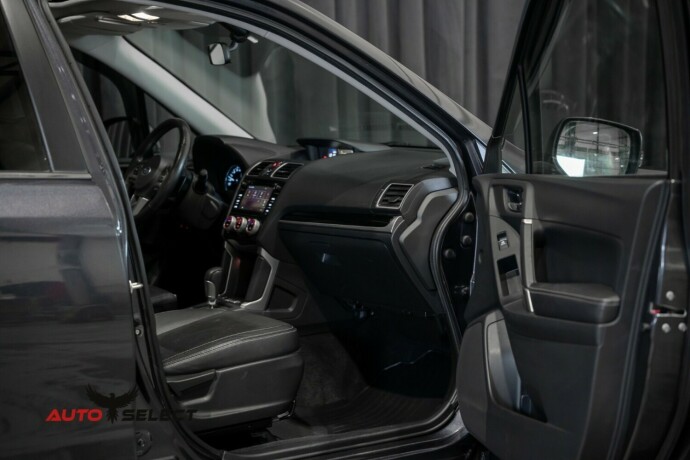 subaru-forester-bensin-2016-big-17