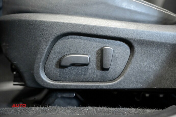 subaru-forester-bensin-2016-big-23