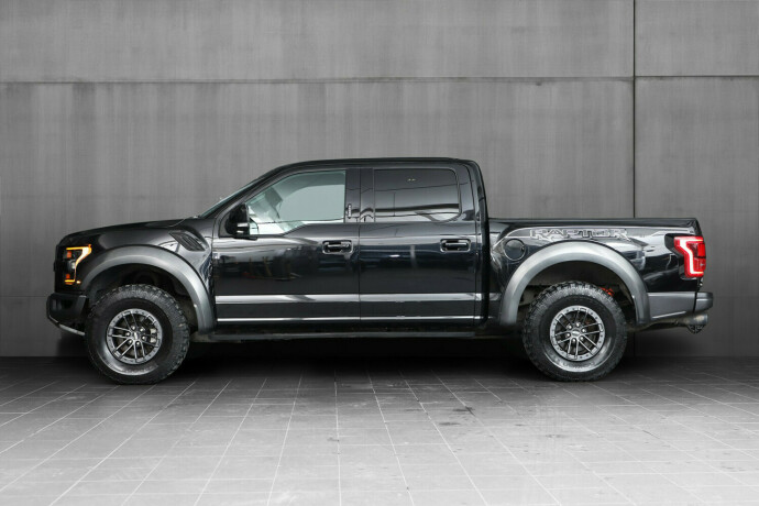 ford-f-serie-bensin-2020-big-2