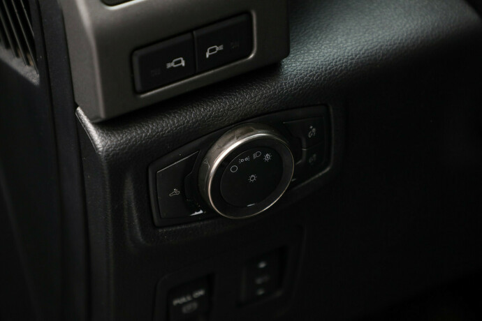 ford-f-serie-bensin-2020-big-21