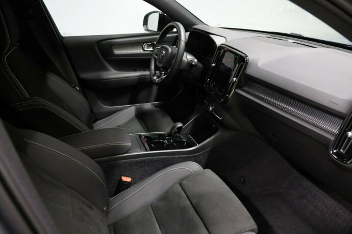 volvo-xc-40-elektrisitet-2022-big-7