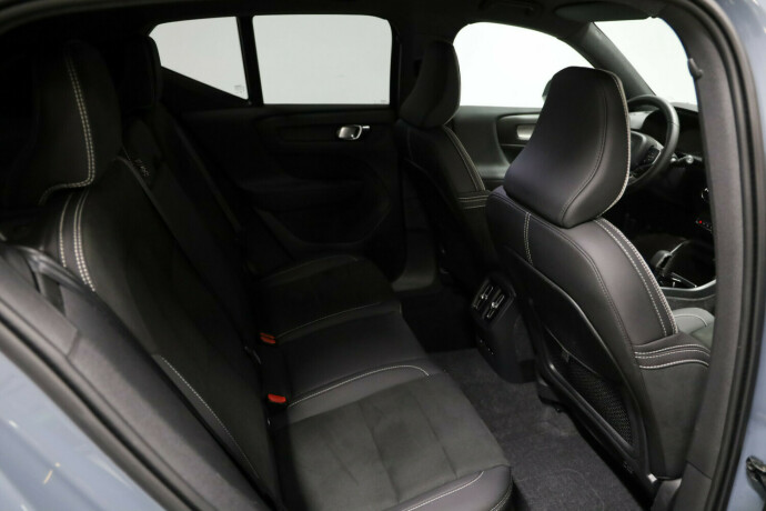 volvo-xc-40-elektrisitet-2022-big-9