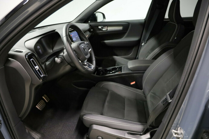 volvo-xc-40-elektrisitet-2022-big-6