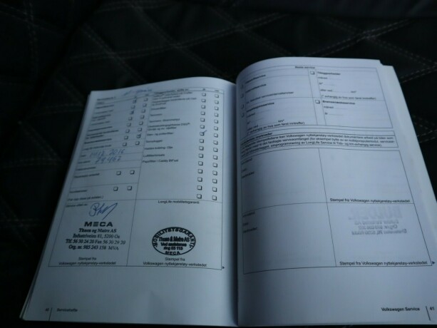 volkswagen-transporter-diesel-2012-big-21