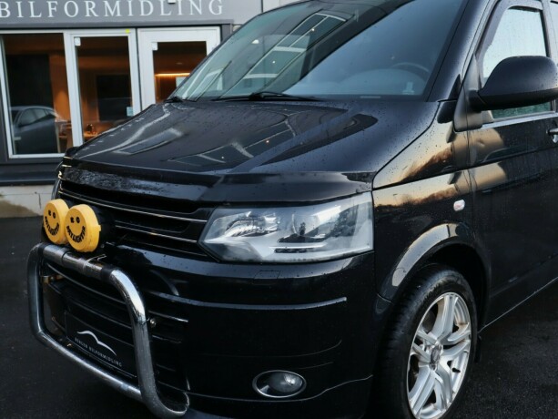 volkswagen-transporter-diesel-2012-big-4