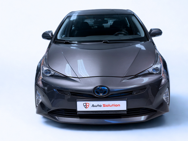 toyota-prius-elektrisitetbensin-2016-big-2