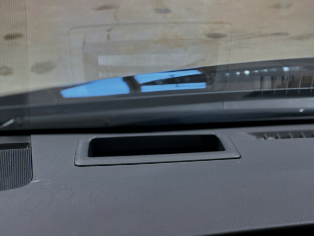 toyota-prius-elektrisitetbensin-2016-big-18