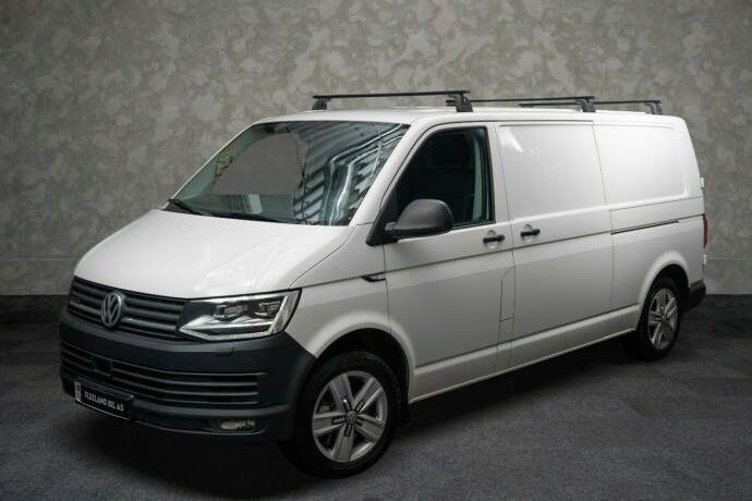 volkswagen-transporter-diesel-2017-big-1