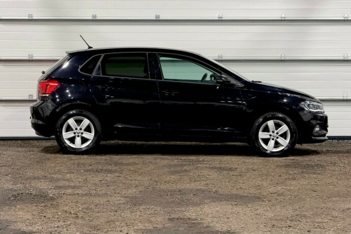 volkswagen-polo-bensin-2018-big-1