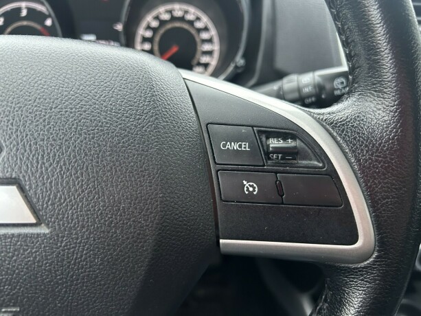 mitsubishi-asx-diesel-2013-big-18