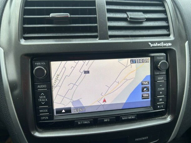 mitsubishi-asx-diesel-2013-big-23