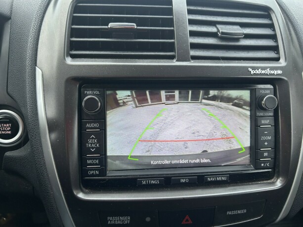 mitsubishi-asx-diesel-2013-big-24