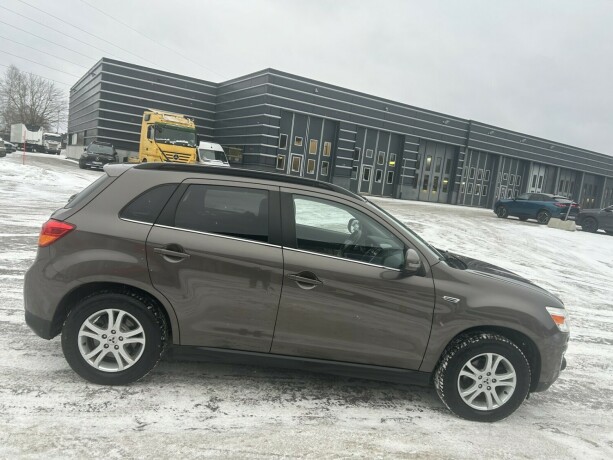 mitsubishi-asx-diesel-2013-big-7