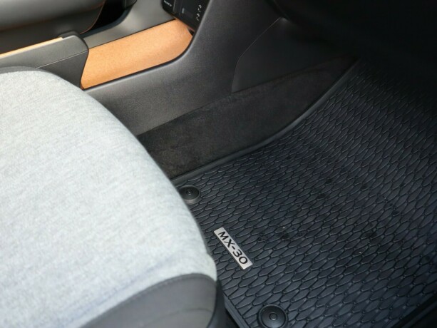 mazda-mx-30-elektrisitet-2024-big-19