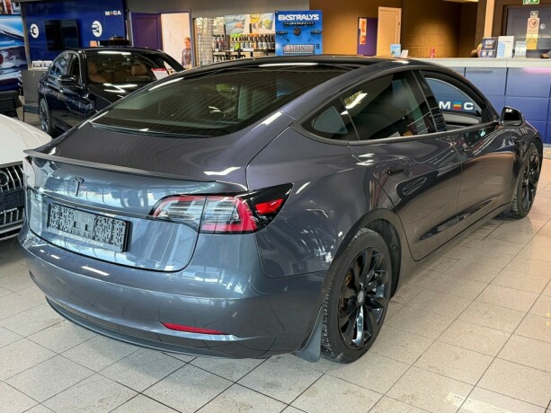 tesla-model-3-elektrisitet-2019-big-4