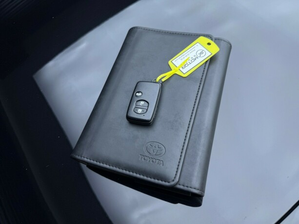 toyota-gt86-bensin-2012-big-31