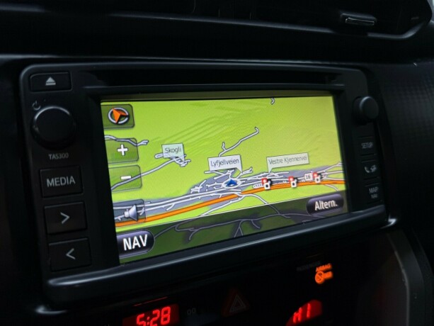 toyota-gt86-bensin-2012-big-17