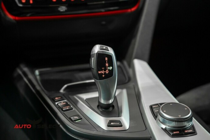 bmw-3-serie-elektrisitetbensin-2019-big-34