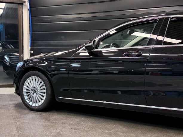 mercedes-benz-c-klasse-elektrisitetbensin-2018-big-7
