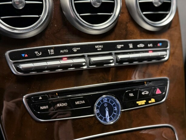 mercedes-benz-c-klasse-elektrisitetbensin-2018-big-23