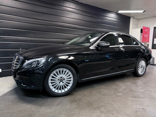 mercedes-benz-c-klasse-elektrisitetbensin-2018-big-1