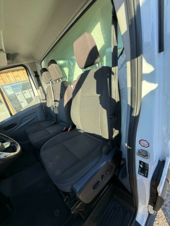 ford-transit-diesel-2020-big-21