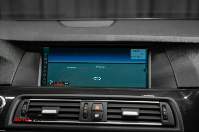 bmw-5-serie-diesel-2012-big-39