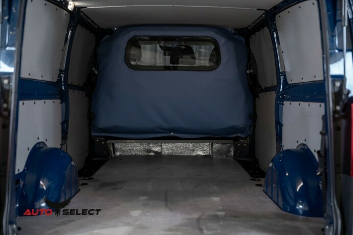 mercedes-benz-vito-diesel-2016-big-11