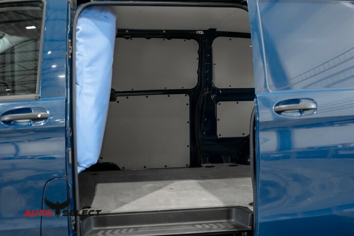 mercedes-benz-vito-diesel-2016-big-8