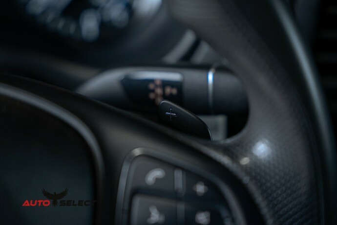 mercedes-benz-vito-diesel-2016-big-30