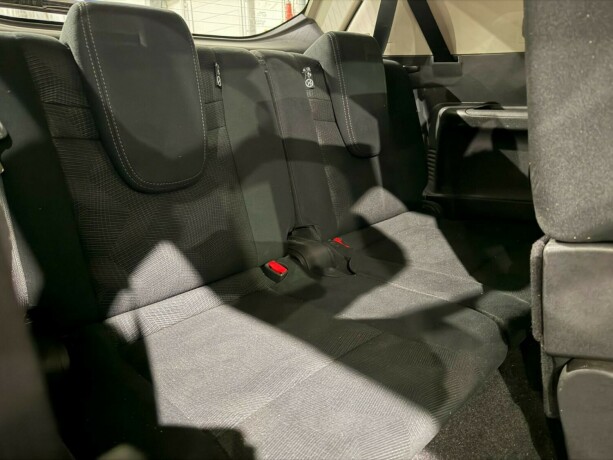 nissan-x-trail-diesel-2016-big-11