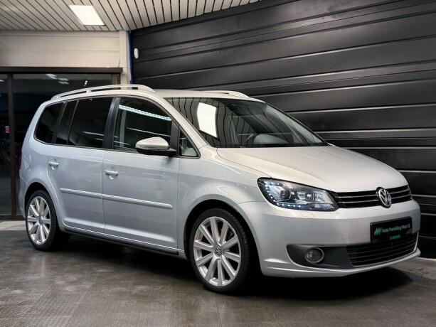 volkswagen-touran-diesel-2013-big-8