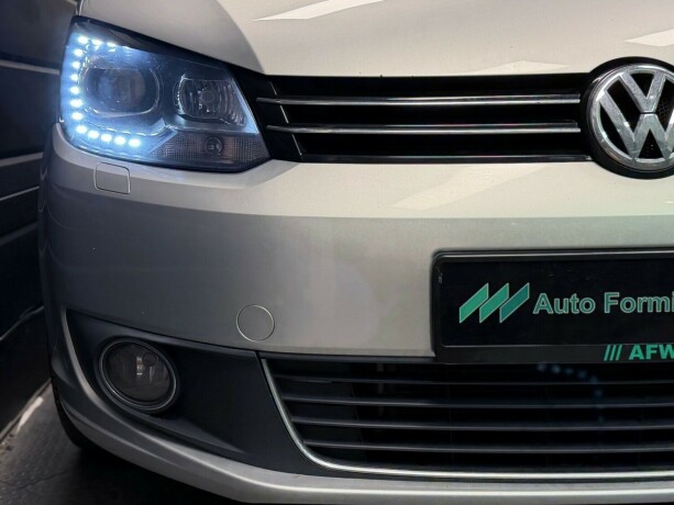 volkswagen-touran-diesel-2013-big-24