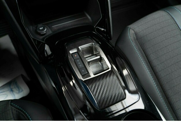 peugeot-208-elektrisitet-2022-big-16