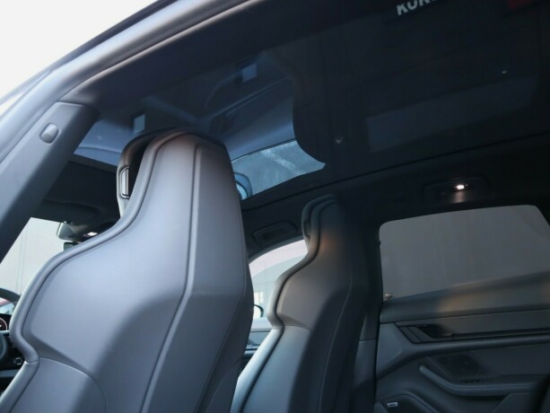 porsche-taycan-cross-turismo-elektrisitet-2022-big-34