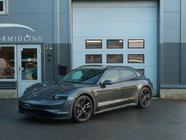 porsche-taycan-cross-turismo-elektrisitet-2022-big-0